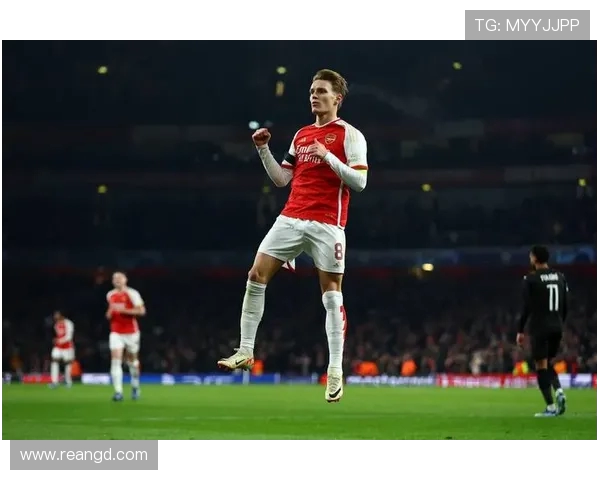 阿森纳大胜背后：技术与身体对抗能力的完美融合