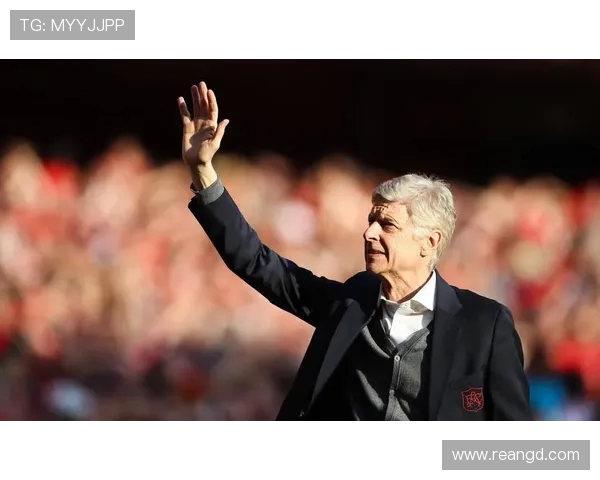 巴萨密切关注米兰左后卫巴尔泰萨吉阿森纳加入竞争引转会热议