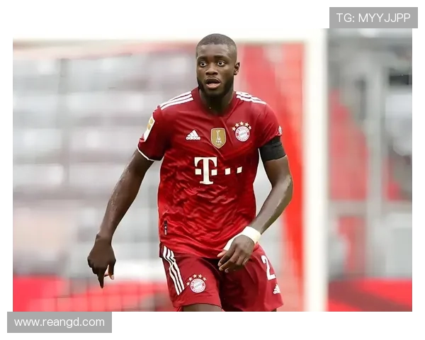 拜仁与于帕续约僵局在于签字费分歧不愿再支付高额费用 拜仁与于帕续约僵局在于签字费分歧不愿再支付高额费用